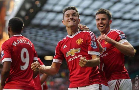 他的表现波 他的表现波