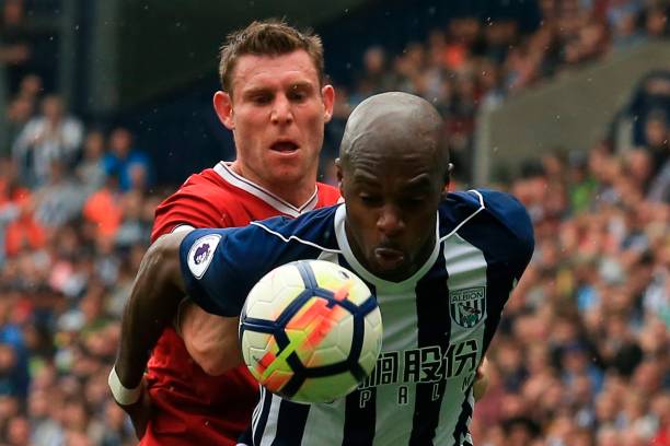 她在赛季前 她在赛季前